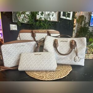 Michael Kors bundle!!